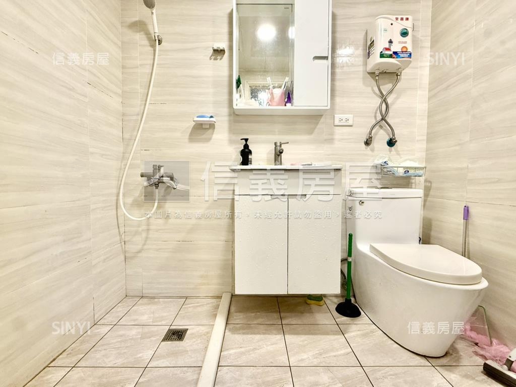 南勢角美妝大空間房屋室內格局與周邊環境