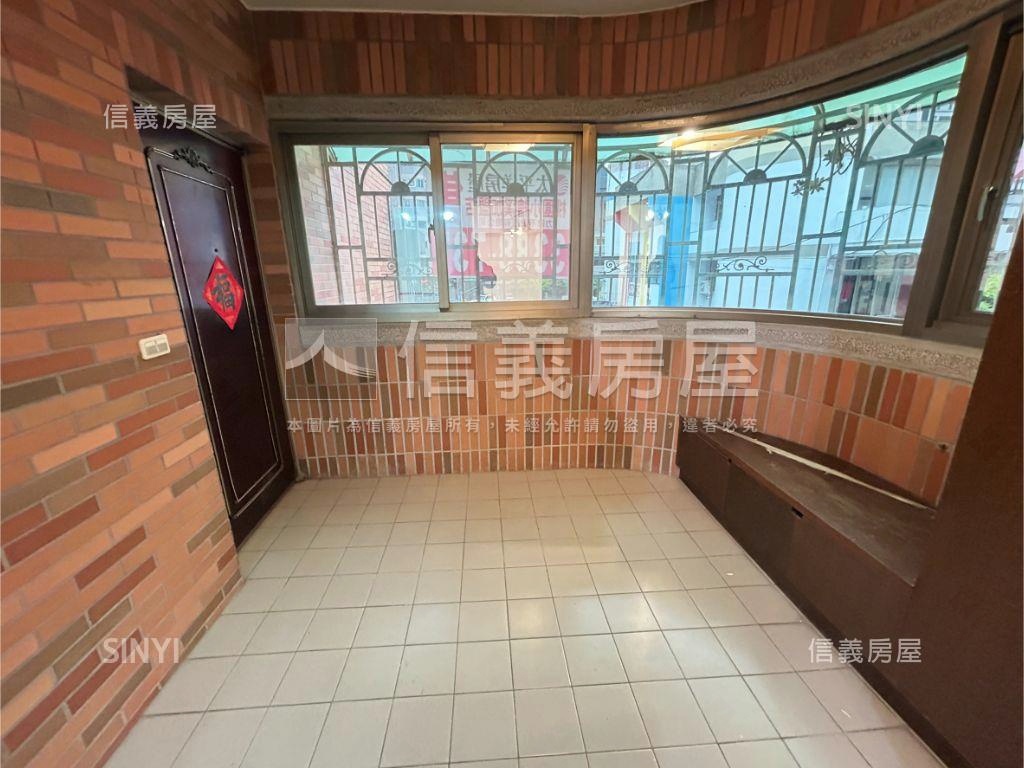 中央新村四房吉品美屋房屋室內格局與周邊環境