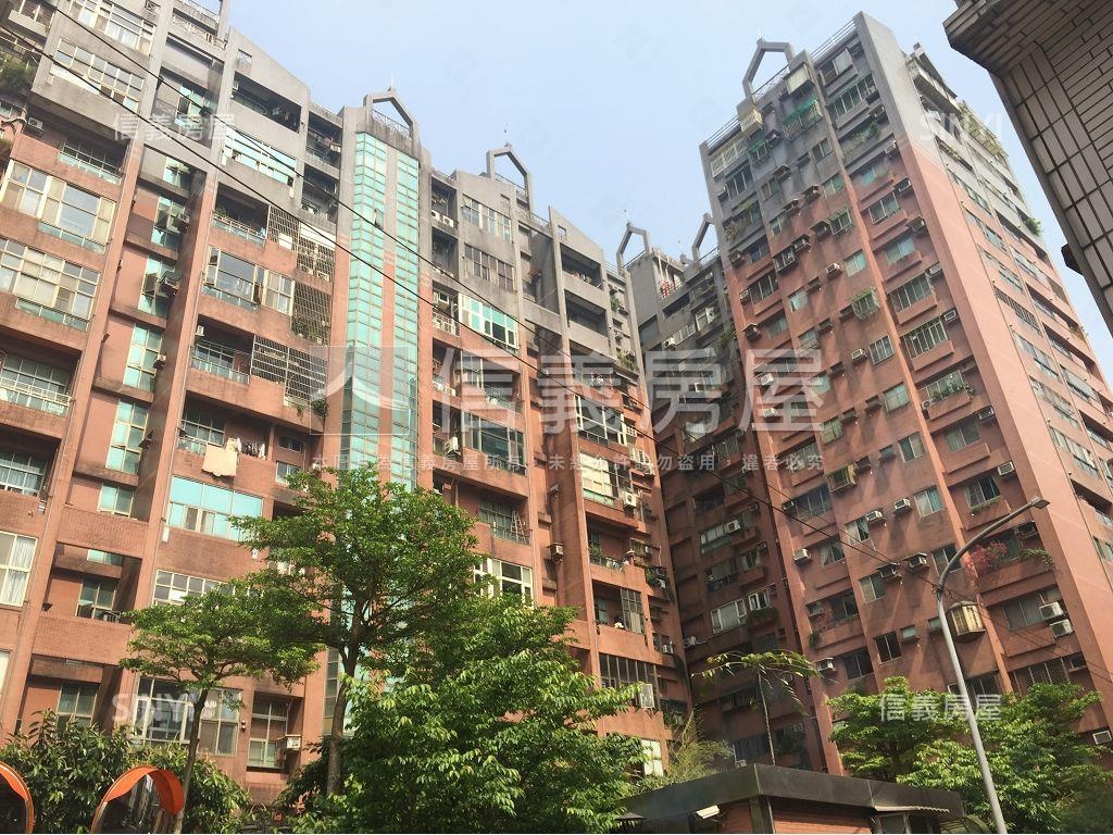 陽光沐浴。高樓美景２房房屋室內格局與周邊環境