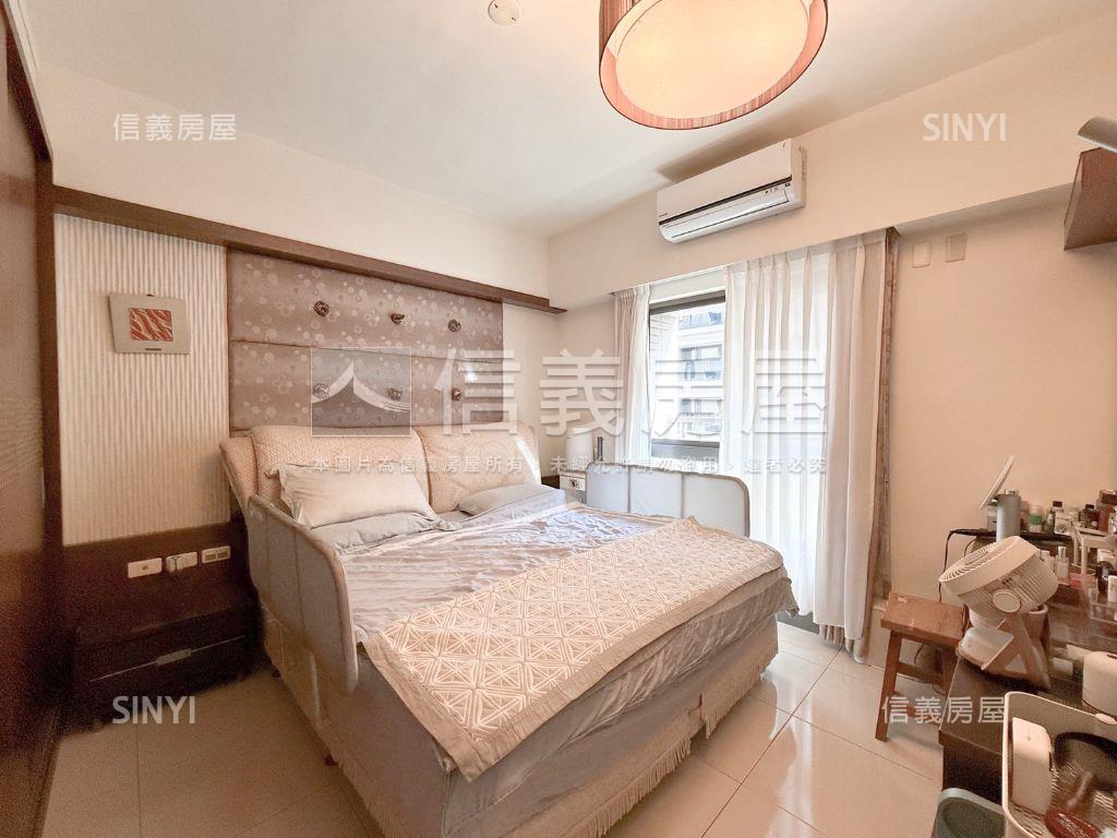 巨蛋高樓明亮成家四房平車房屋室內格局與周邊環境