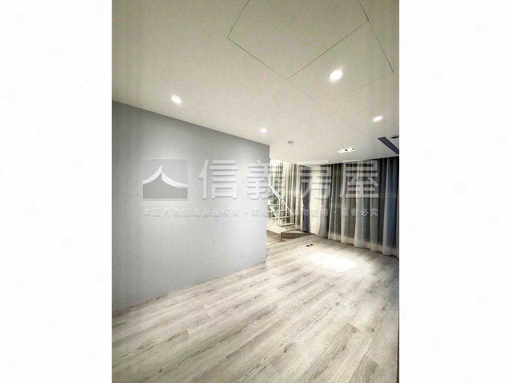 新家落成。心家家兩房車位房屋室內格局與周邊環境