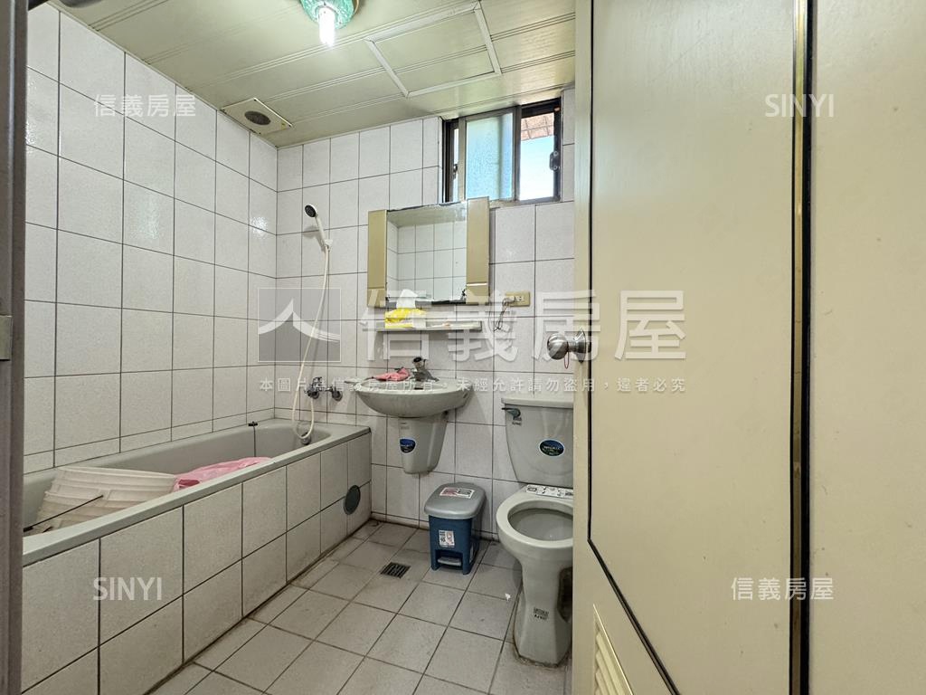 低總價雙衛開窗採光三房房屋室內格局與周邊環境