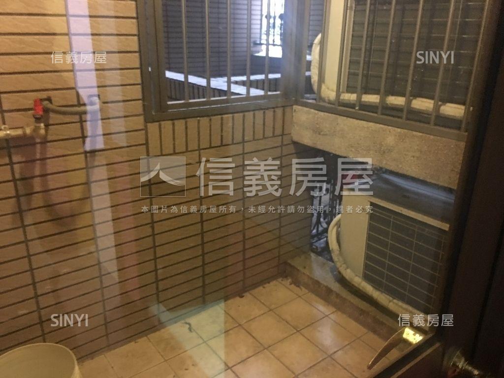 八德黃金三角窗店面房屋室內格局與周邊環境