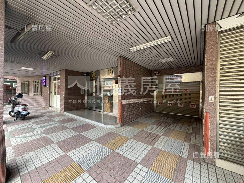 稀有春田三房車位房屋室內格局與周邊環境