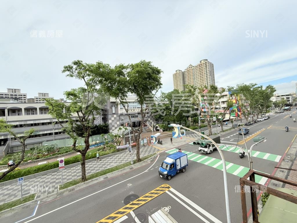 二聖二路面國小傳家透天房屋室內格局與周邊環境