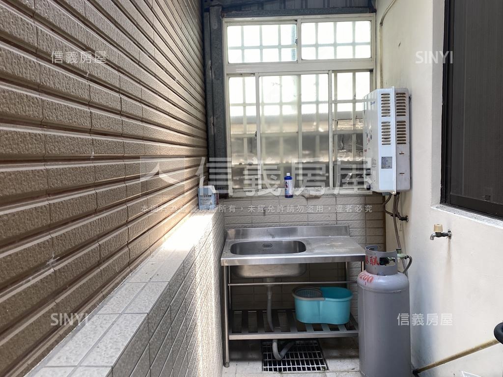 近沙鹿大地坪大別墅房屋室內格局與周邊環境