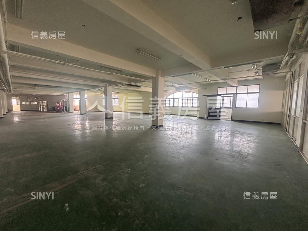 中興路大空間廠辦好運用房屋室內格局與周邊環境