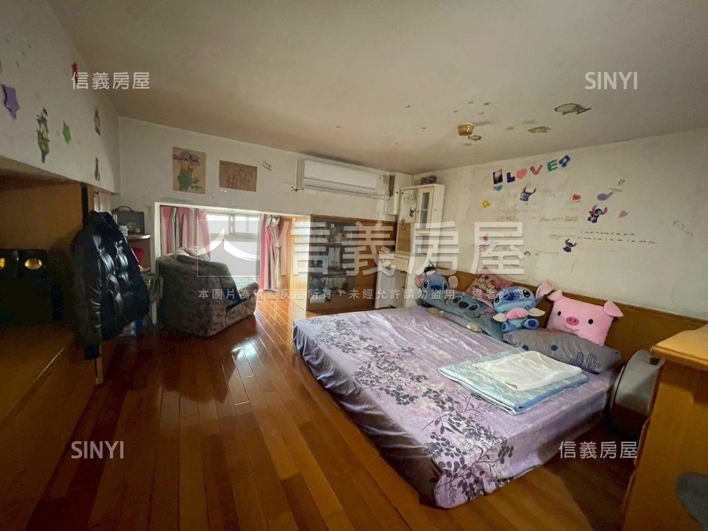 伊吉邦．頂樓視野佳附車位房屋室內格局與周邊環境