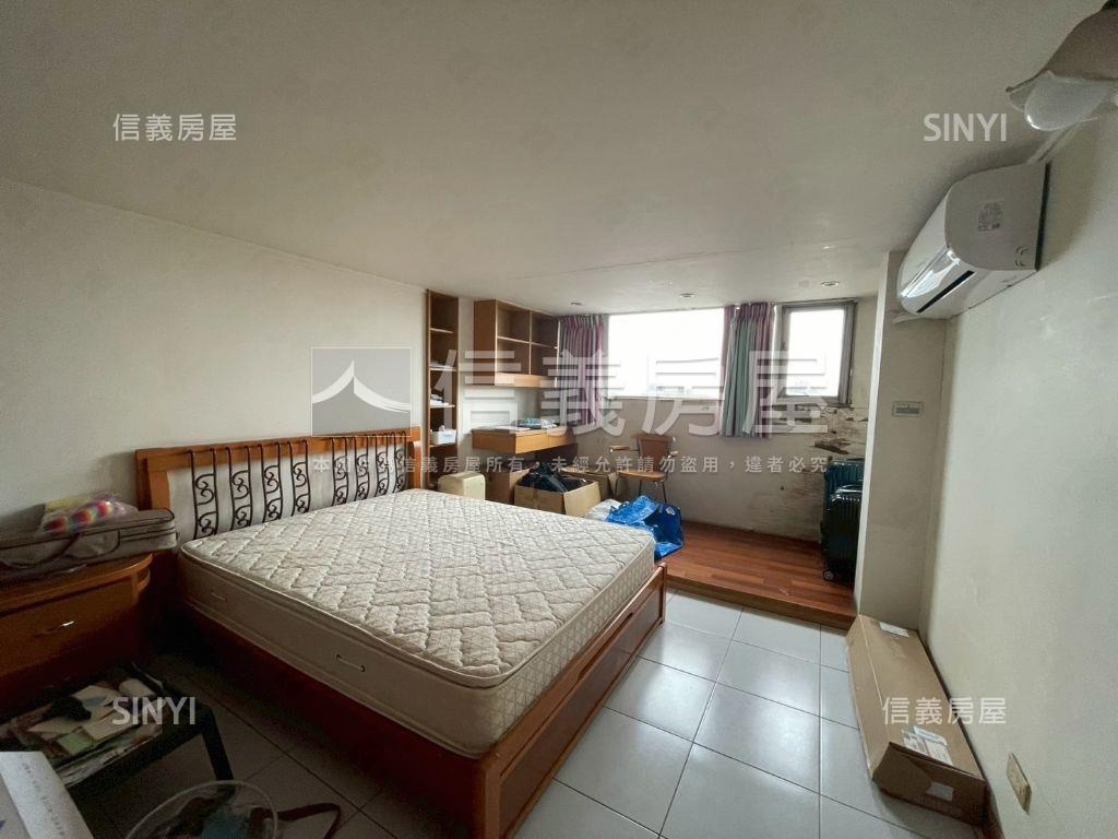 伊吉邦．頂樓視野佳附車位房屋室內格局與周邊環境