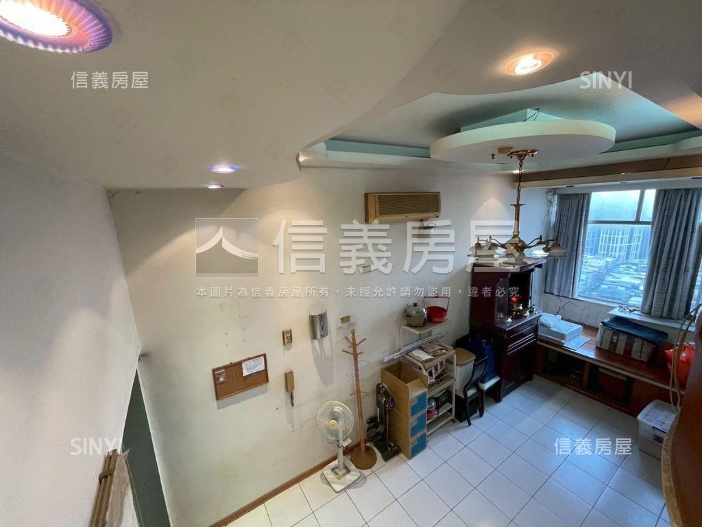 伊吉邦．頂樓視野佳附車位房屋室內格局與周邊環境