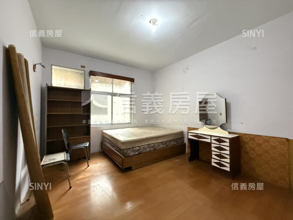 麗山方正２樓３房美寓房屋室內格局與周邊環境