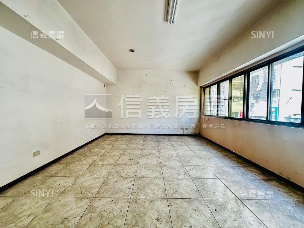 ㊣五甲南華七米面寬店住房屋室內格局與周邊環境