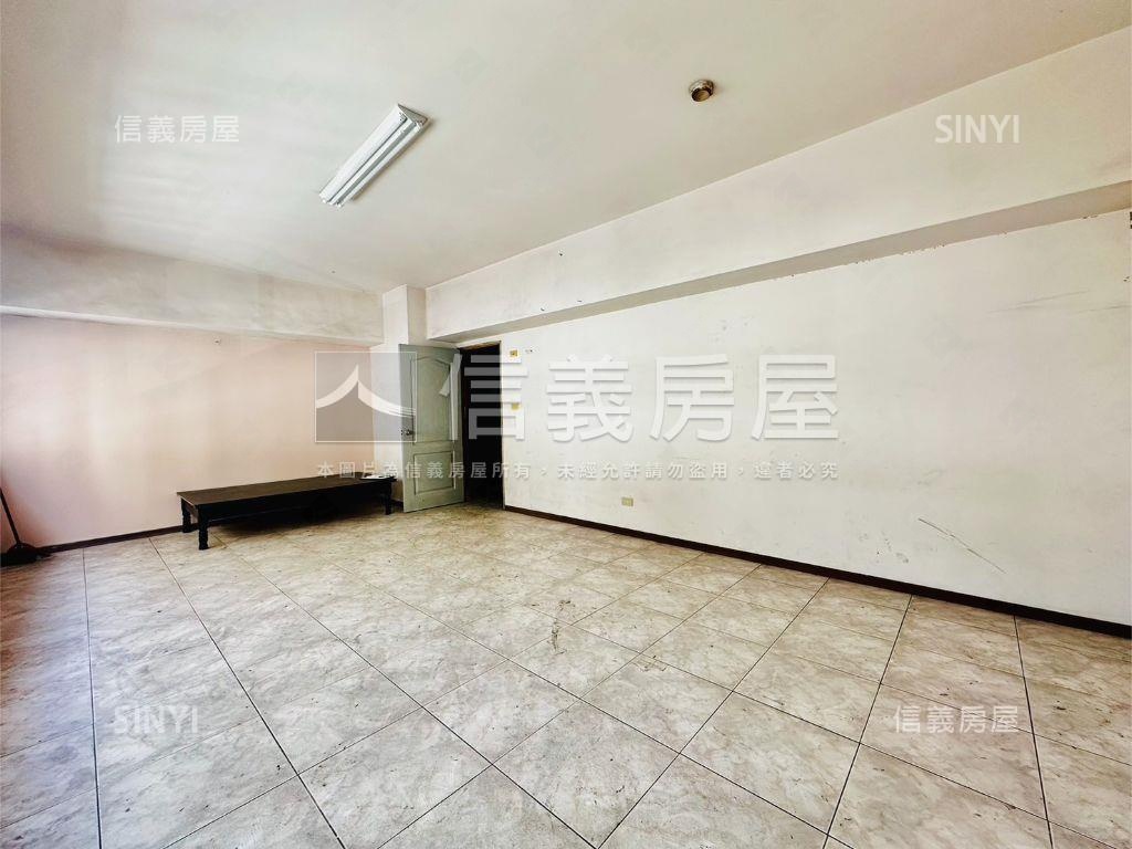 ㊣五甲南華七米面寬店住房屋室內格局與周邊環境