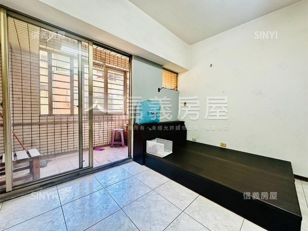 ㊣五甲南華七米面寬店住房屋室內格局與周邊環境
