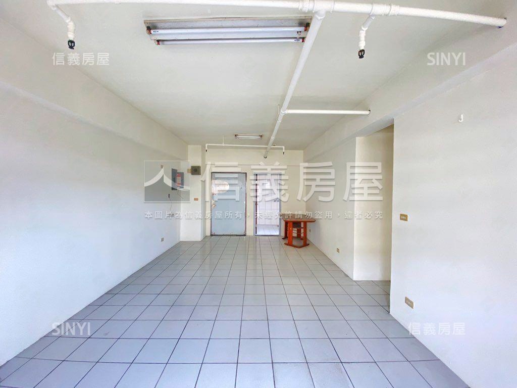 中科次頂樓大三房屋況佳房屋室內格局與周邊環境