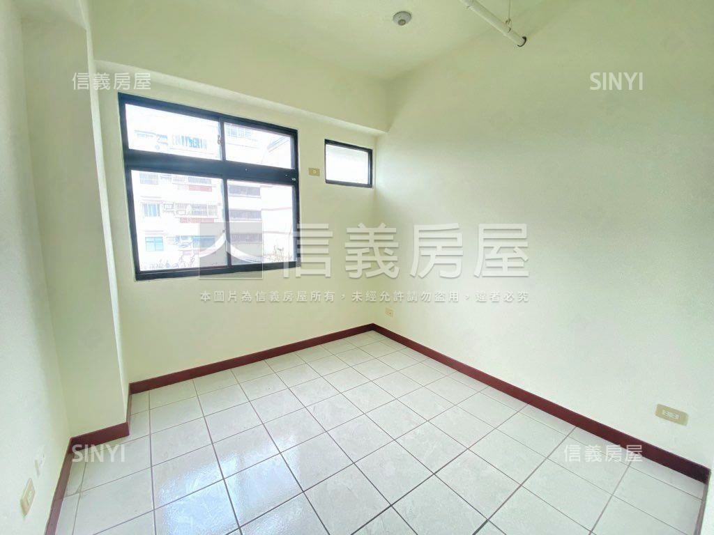 中科次頂樓大三房屋況佳房屋室內格局與周邊環境