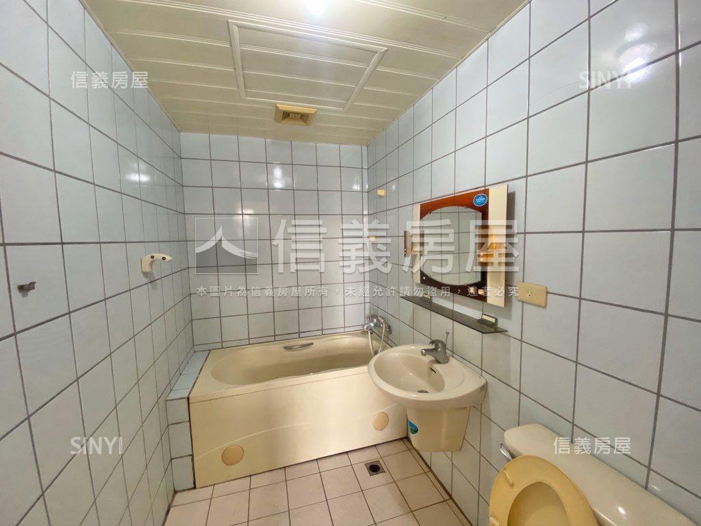 中科次頂樓大三房屋況佳房屋室內格局與周邊環境