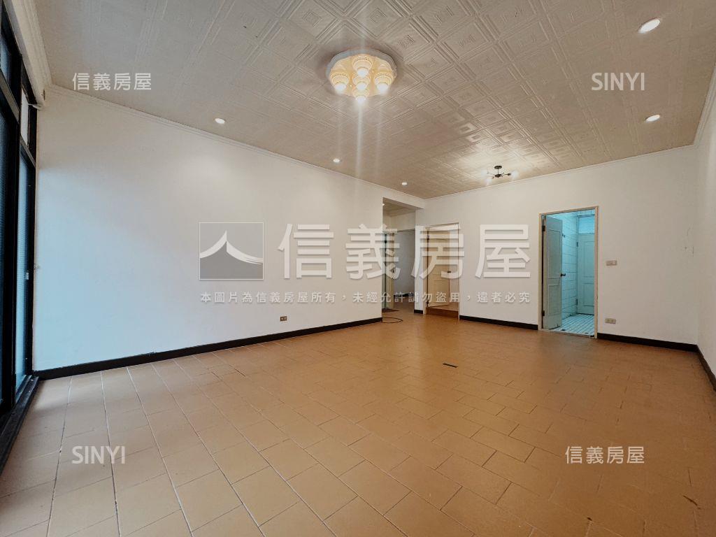 ｛信義｝國泰格局方正宅房屋室內格局與周邊環境