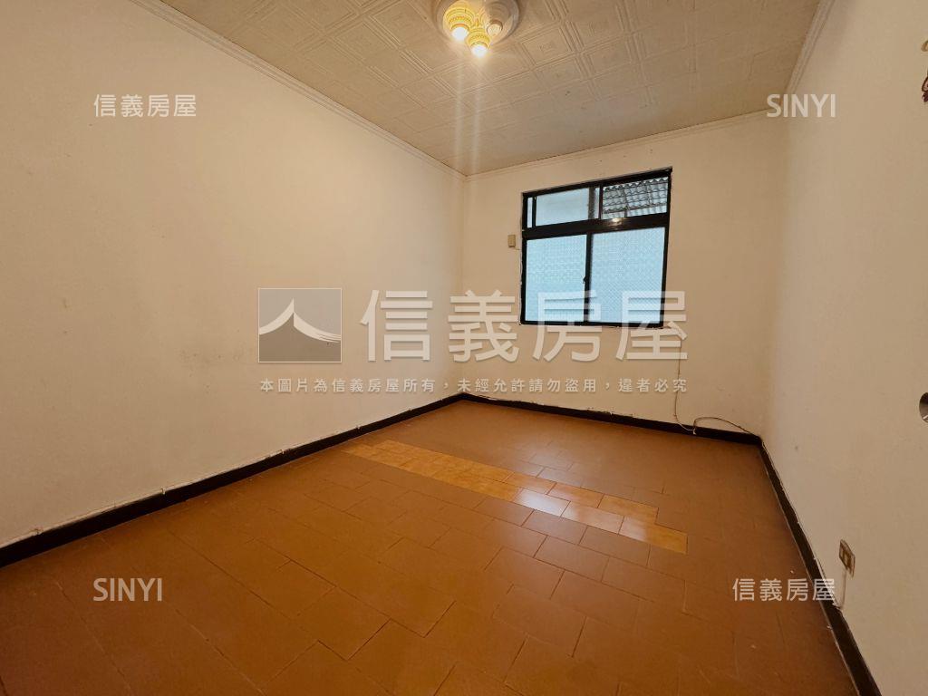 ｛信義｝國泰格局方正宅房屋室內格局與周邊環境