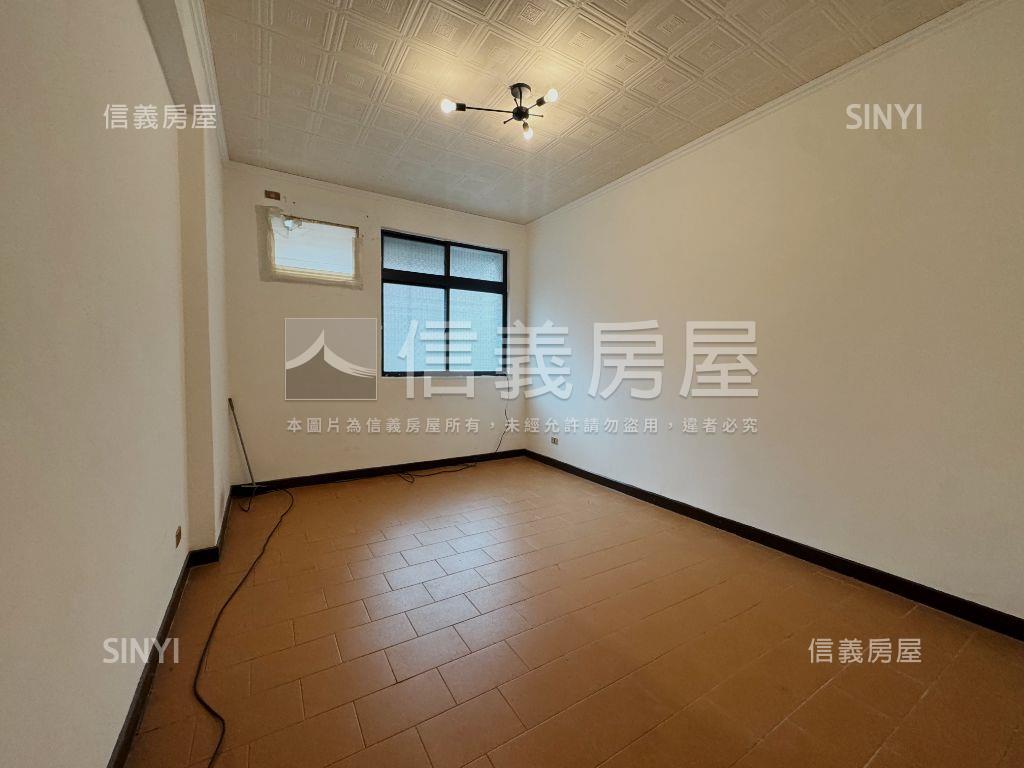 ｛信義｝國泰格局方正宅房屋室內格局與周邊環境