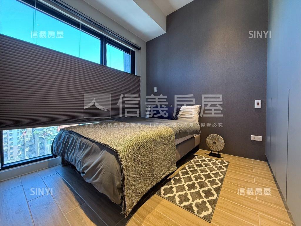 東區之星高級裝潢兩房車位房屋室內格局與周邊環境