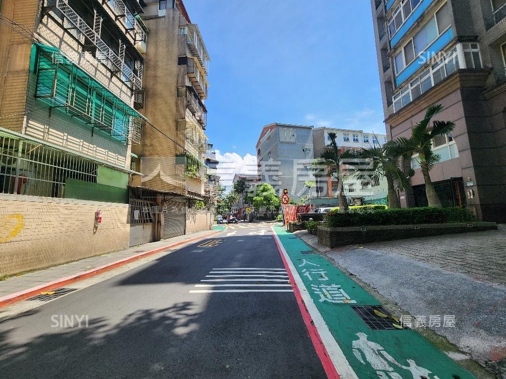 圓山站車位房屋室內格局與周邊環境