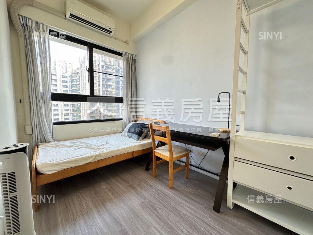 鑫文山精美兩房平移房屋室內格局與周邊環境