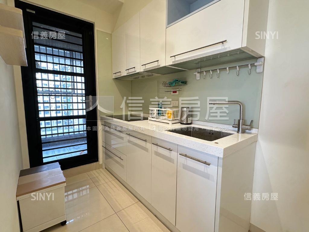 鑫文山精美兩房平移房屋室內格局與周邊環境