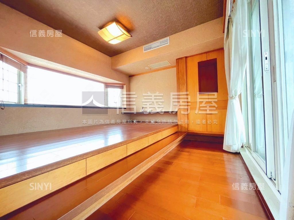 大湖立委電梯別墅房屋室內格局與周邊環境