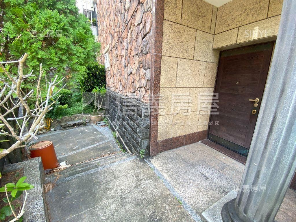 大湖立委電梯別墅房屋室內格局與周邊環境