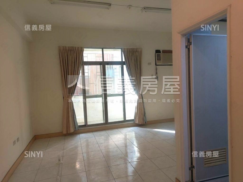 安平｜育平路優質經典店面房屋室內格局與周邊環境