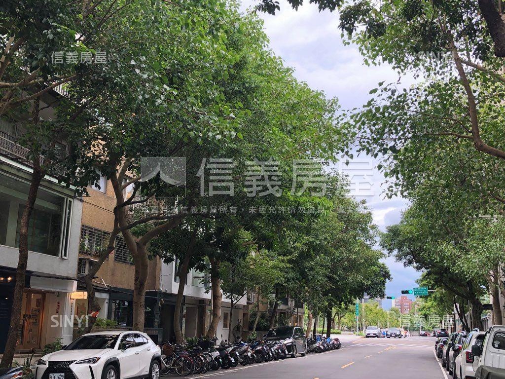 主推～正富錦街人潮金店面房屋室內格局與周邊環境