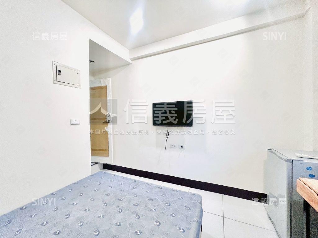 逢甲文華收租金雞母房屋室內格局與周邊環境