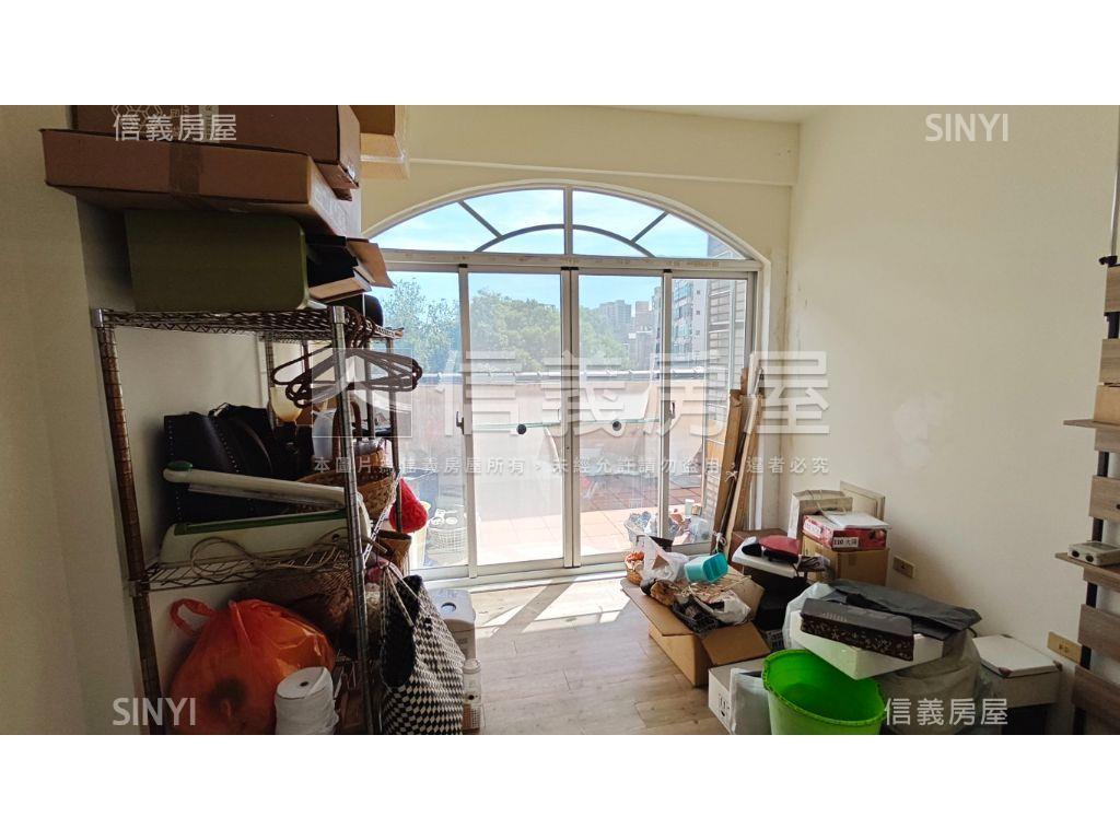 瑞溪路旁邊間透天店面房屋室內格局與周邊環境