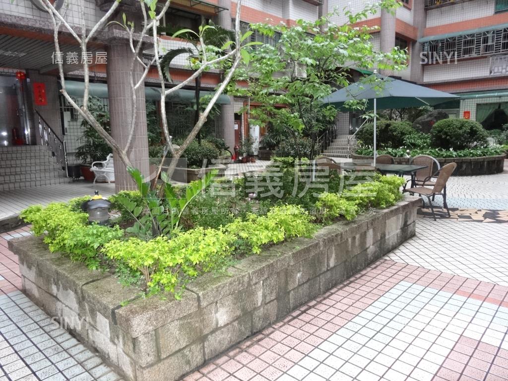 景安南華商圈大套房房屋室內格局與周邊環境