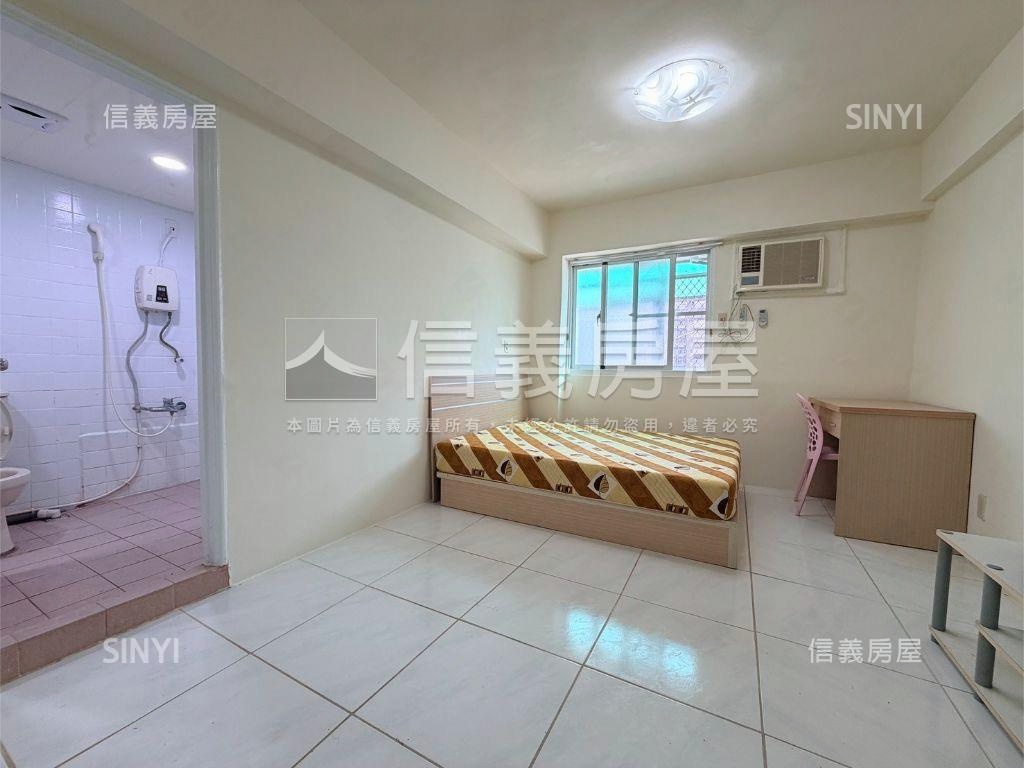 伯爵小資套房房屋室內格局與周邊環境