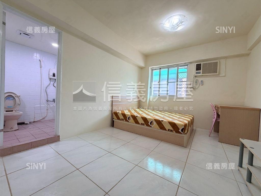 伯爵小資套房房屋室內格局與周邊環境