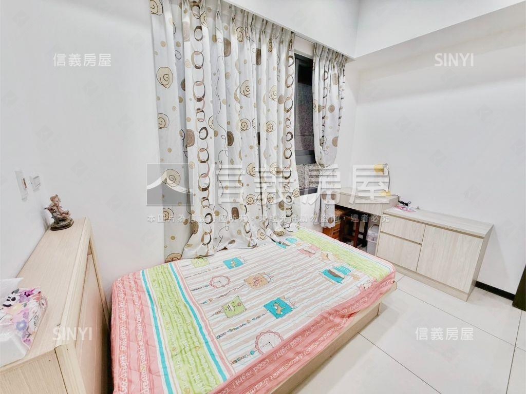 拓真精緻美三房＋坡平車位房屋室內格局與周邊環境