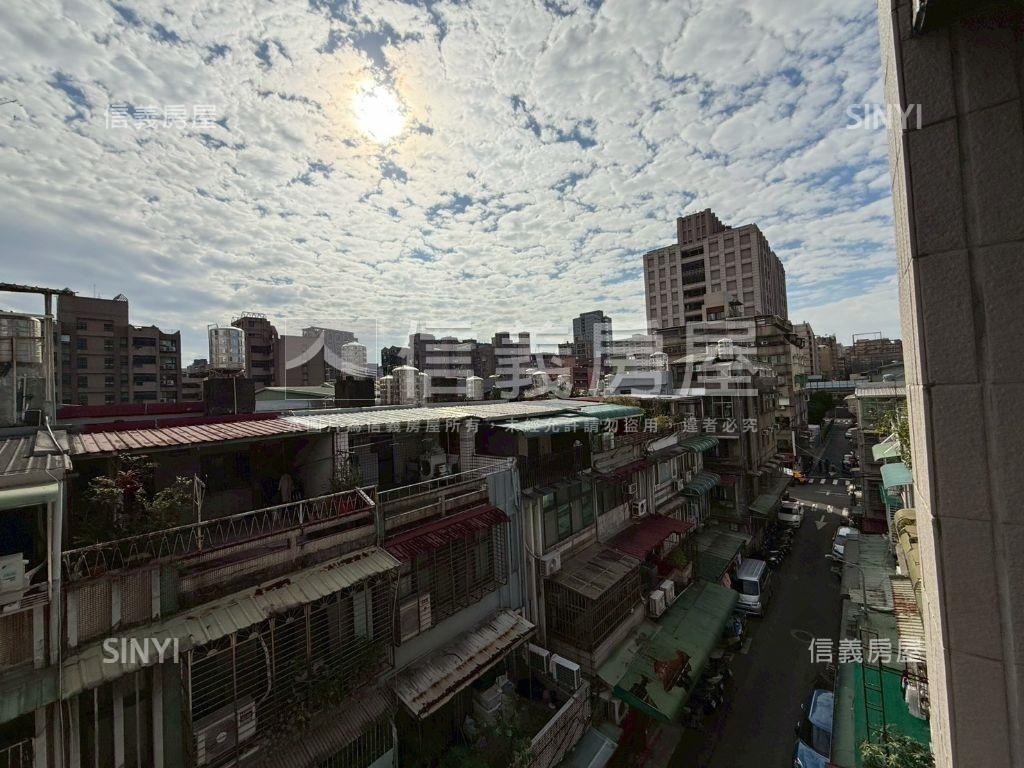 【吉林電梯】近捷運三房房屋室內格局與周邊環境