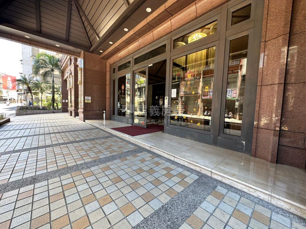 南山路夏威夷電梯２房房屋室內格局與周邊環境