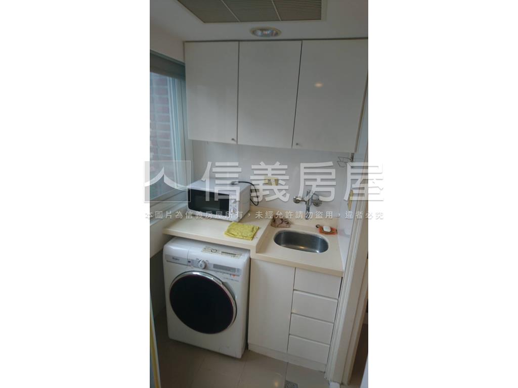 稀有★東區國館★電梯兩房房屋室內格局與周邊環境