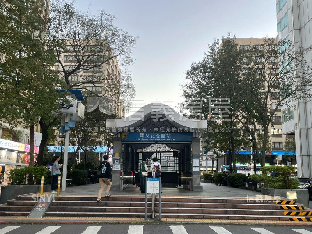 稀有★東區國館★電梯兩房房屋室內格局與周邊環境