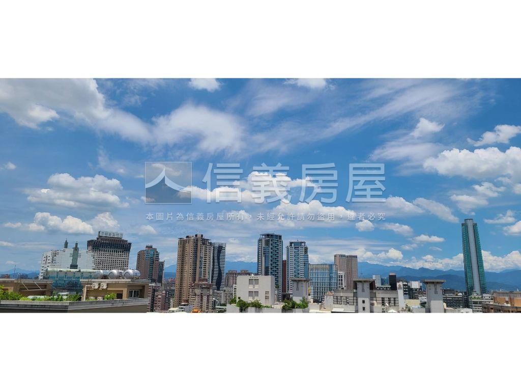 大戶人家五房雙平車視野戶房屋室內格局與周邊環境