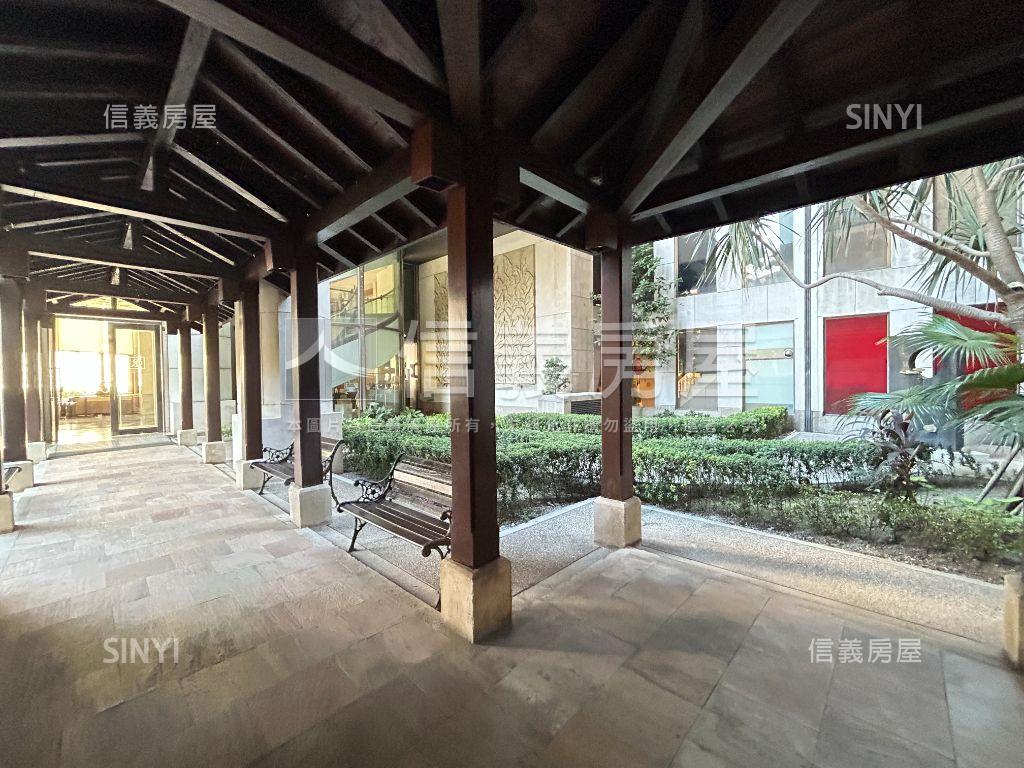 大戶人家五房雙平車視野戶房屋室內格局與周邊環境