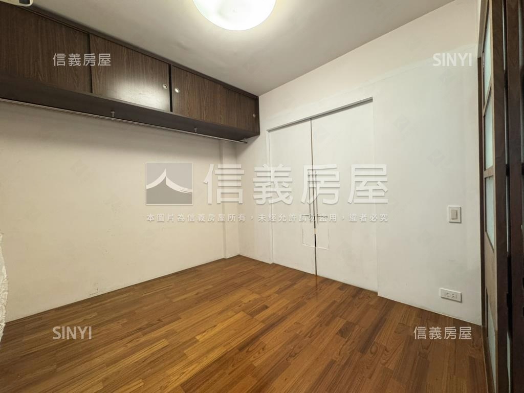分子尾二樓房屋室內格局與周邊環境