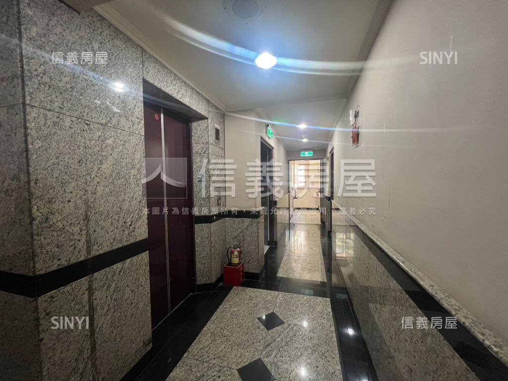 經典中正國寶貳房屋室內格局與周邊環境