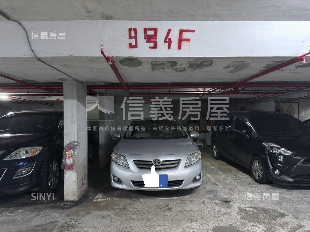 伯爵低總價上疊附車位房屋室內格局與周邊環境
