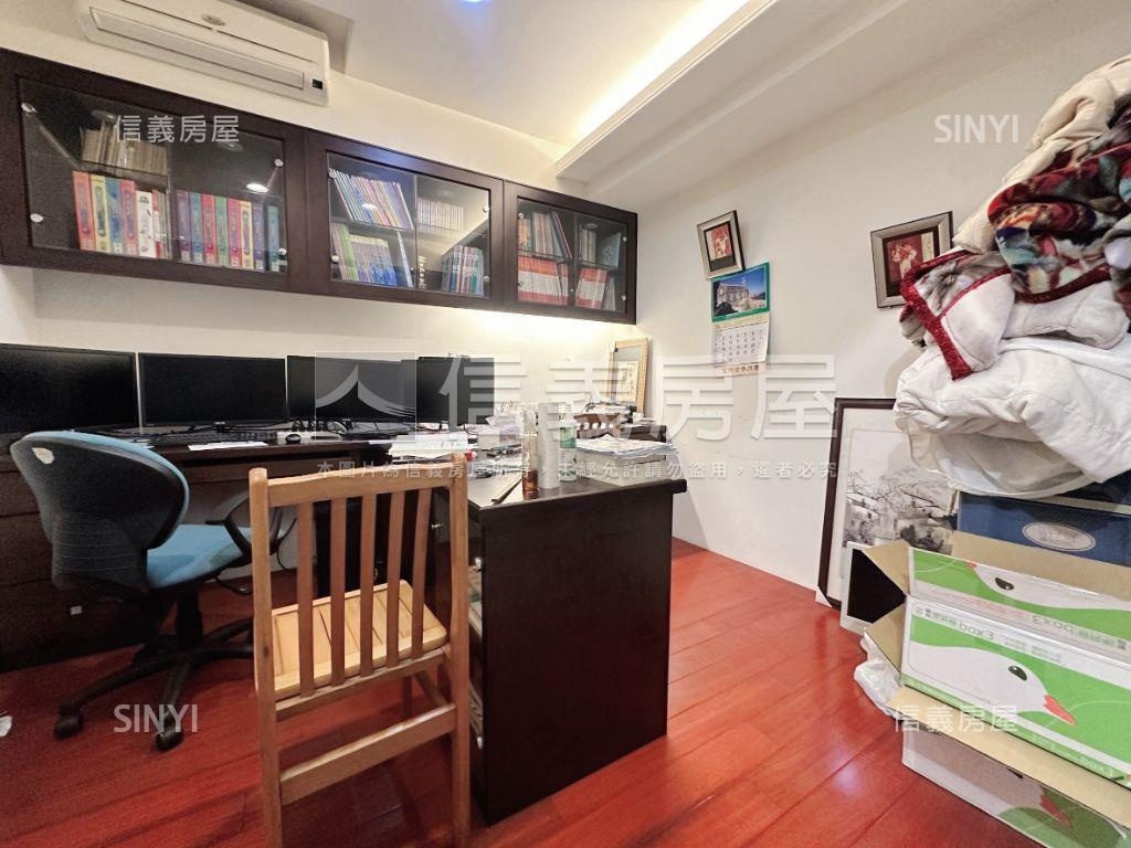 典藏東大隱社區車庫透天房屋室內格局與周邊環境