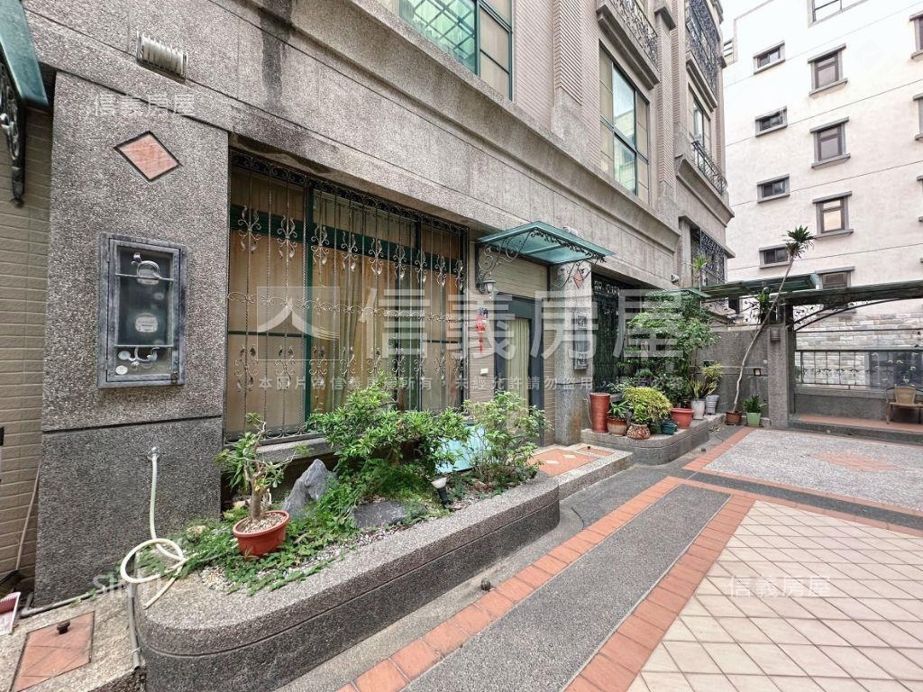 典藏東大隱社區車庫透天房屋室內格局與周邊環境