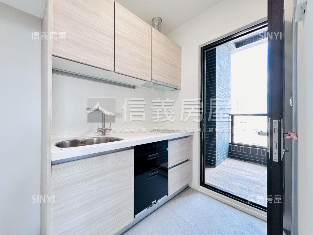南豐一街光欣匯２房４Ｆ房屋室內格局與周邊環境